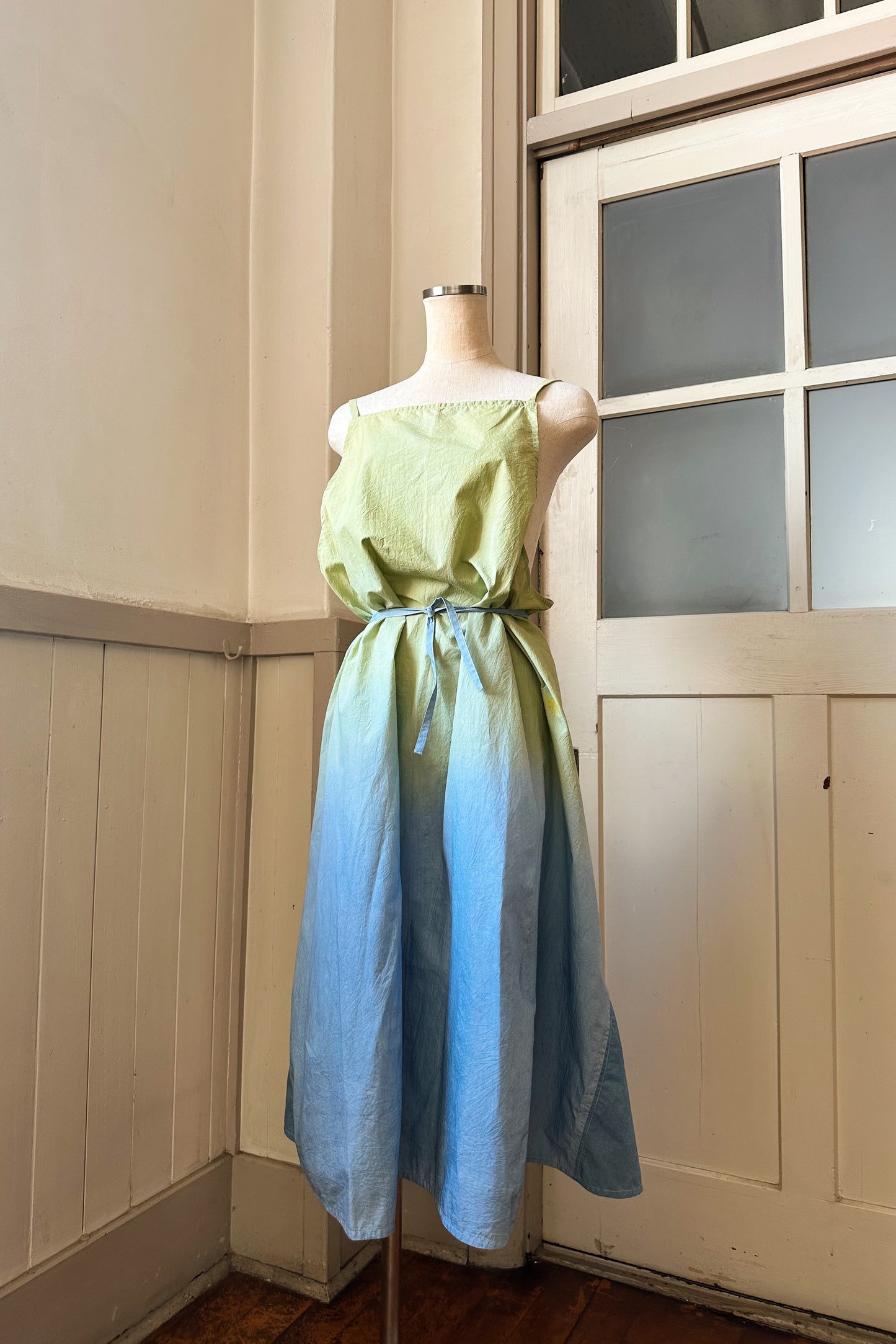 【受注生産】草木染めエプロン　Blue Green