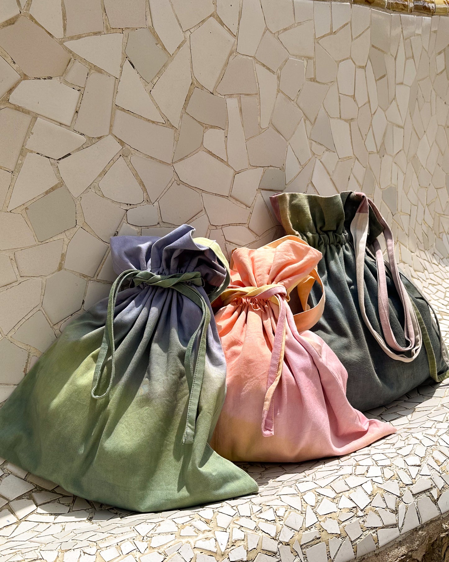 Gerbera 草木染め巾着バッグ