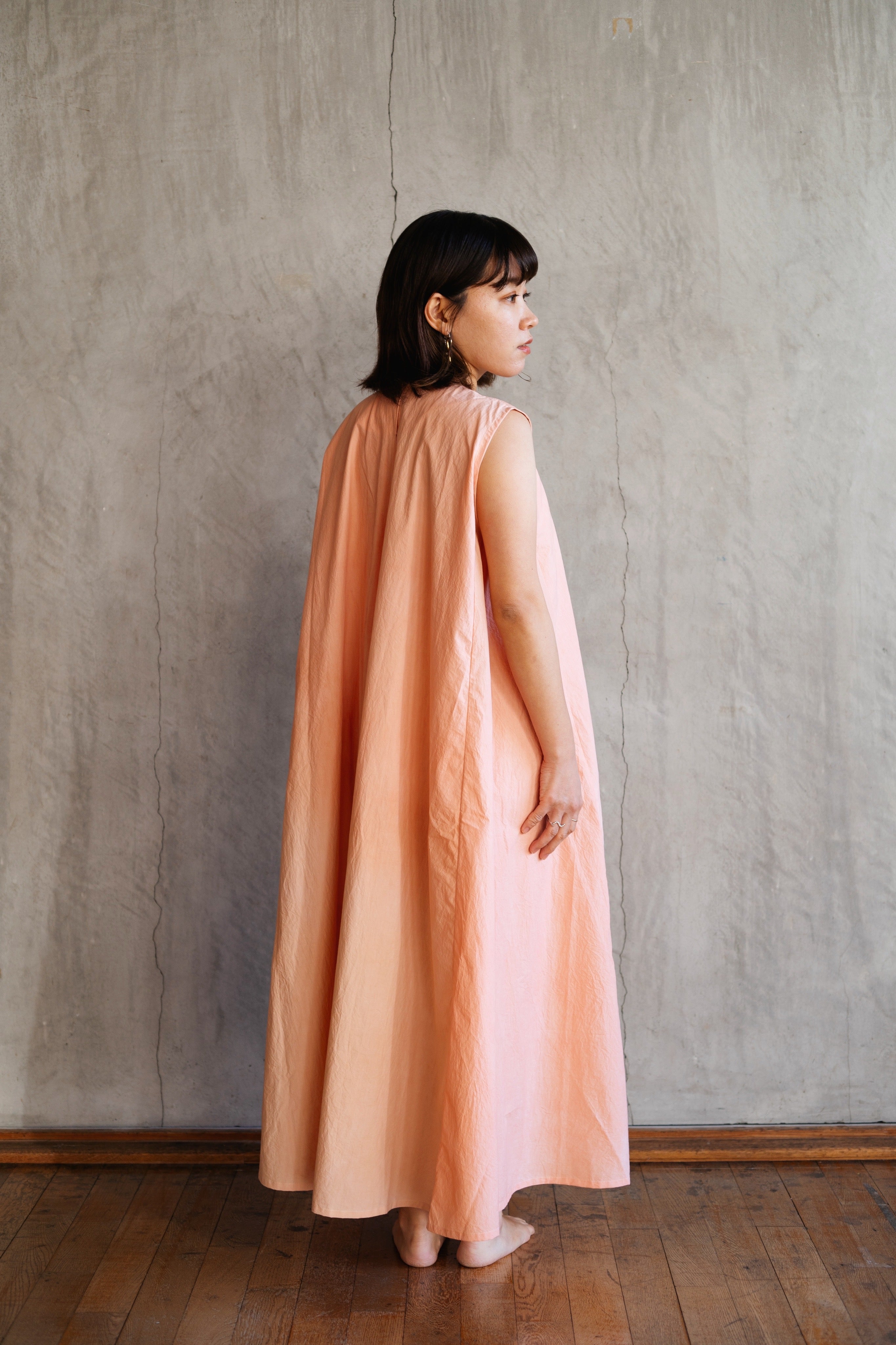 受注生産】草木染めテントラインワンピース Sunset＜夕焼け＞ – annita