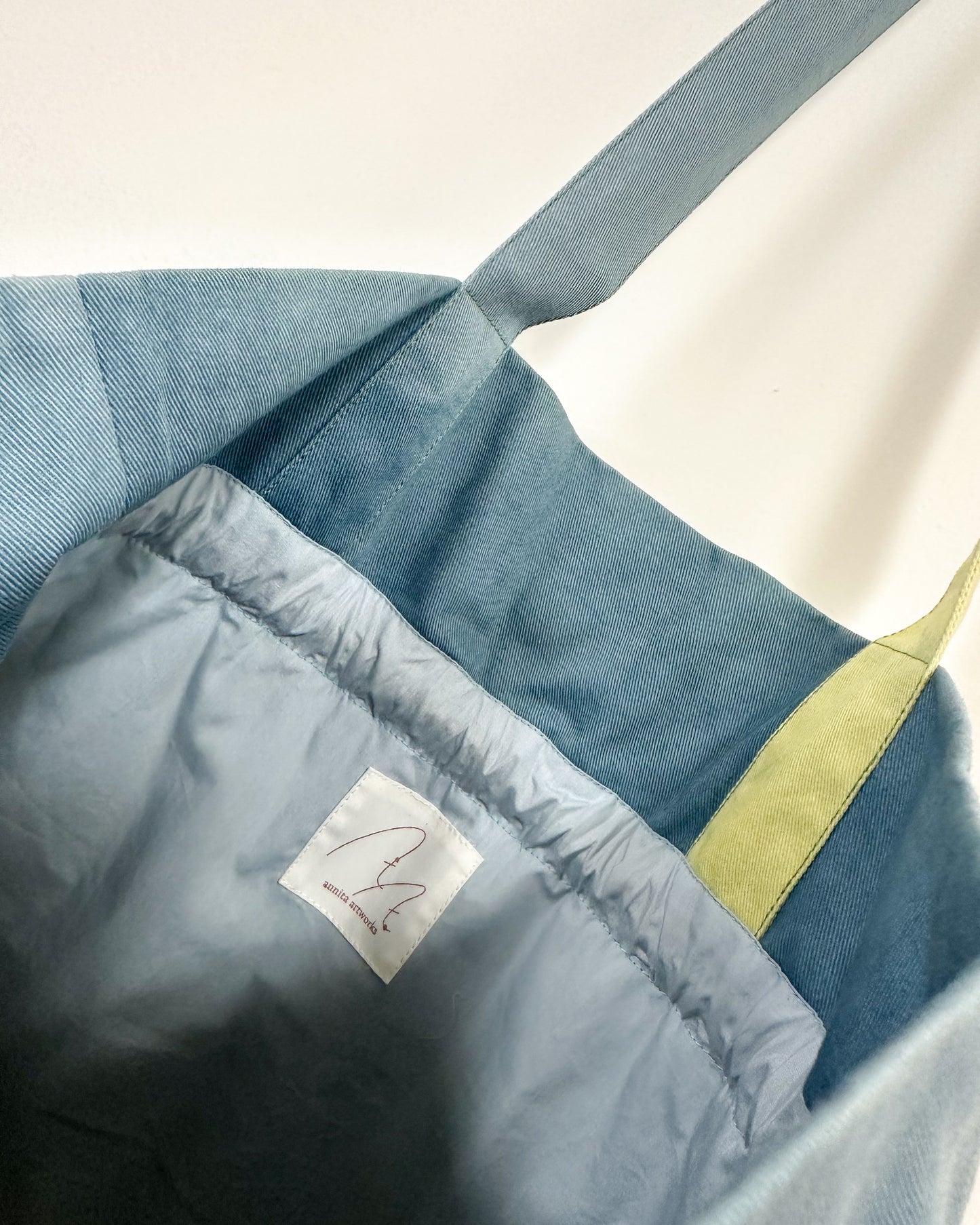 Gerbera 草木染め巾着バッグ