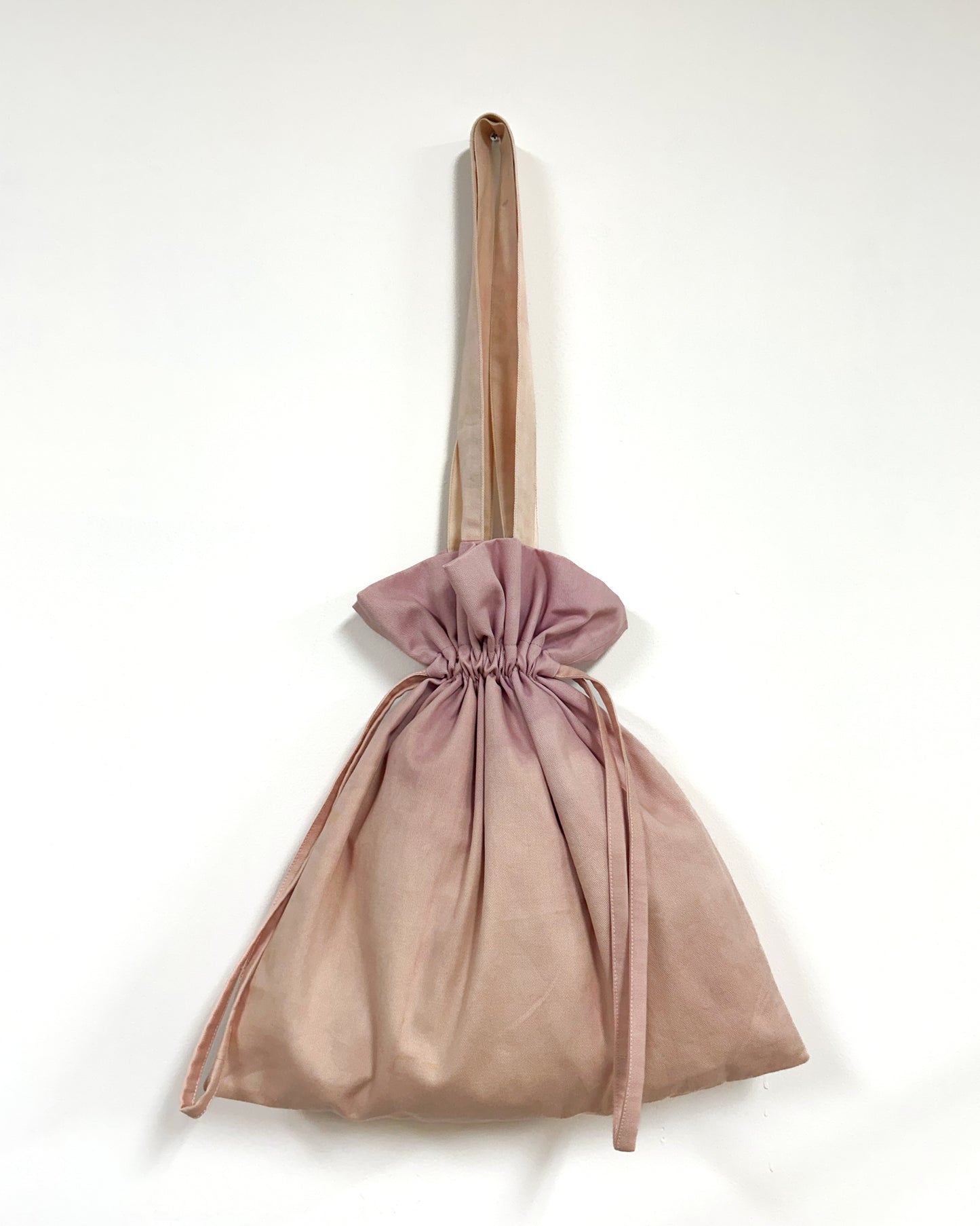 Orseille 草木染め巾着バッグ