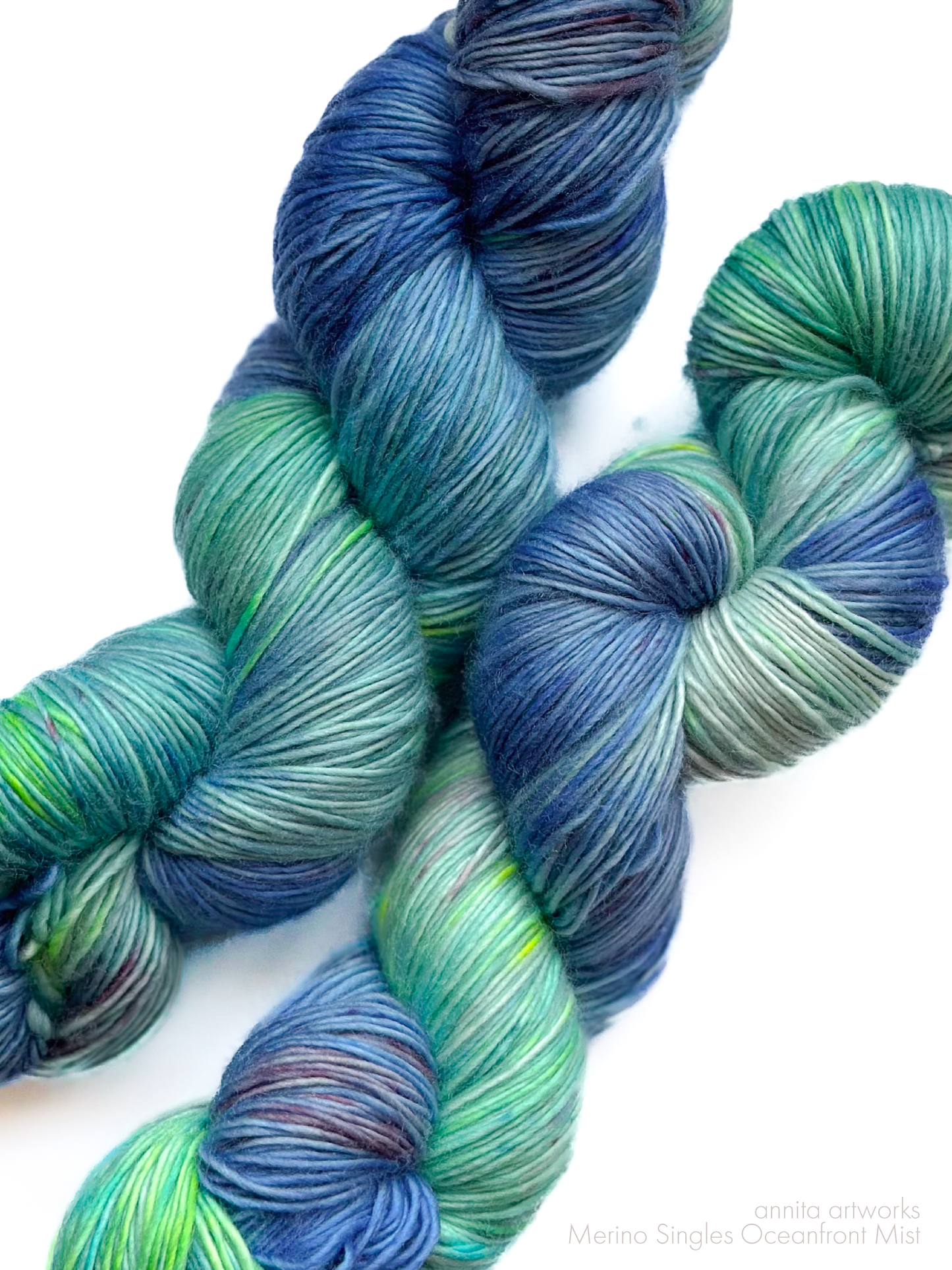 Merino Singles 海辺の霧 - Oceanfront Mist
